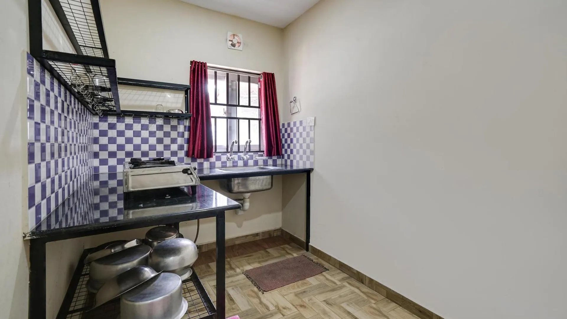 فندق Buraimi Apartments Kochi