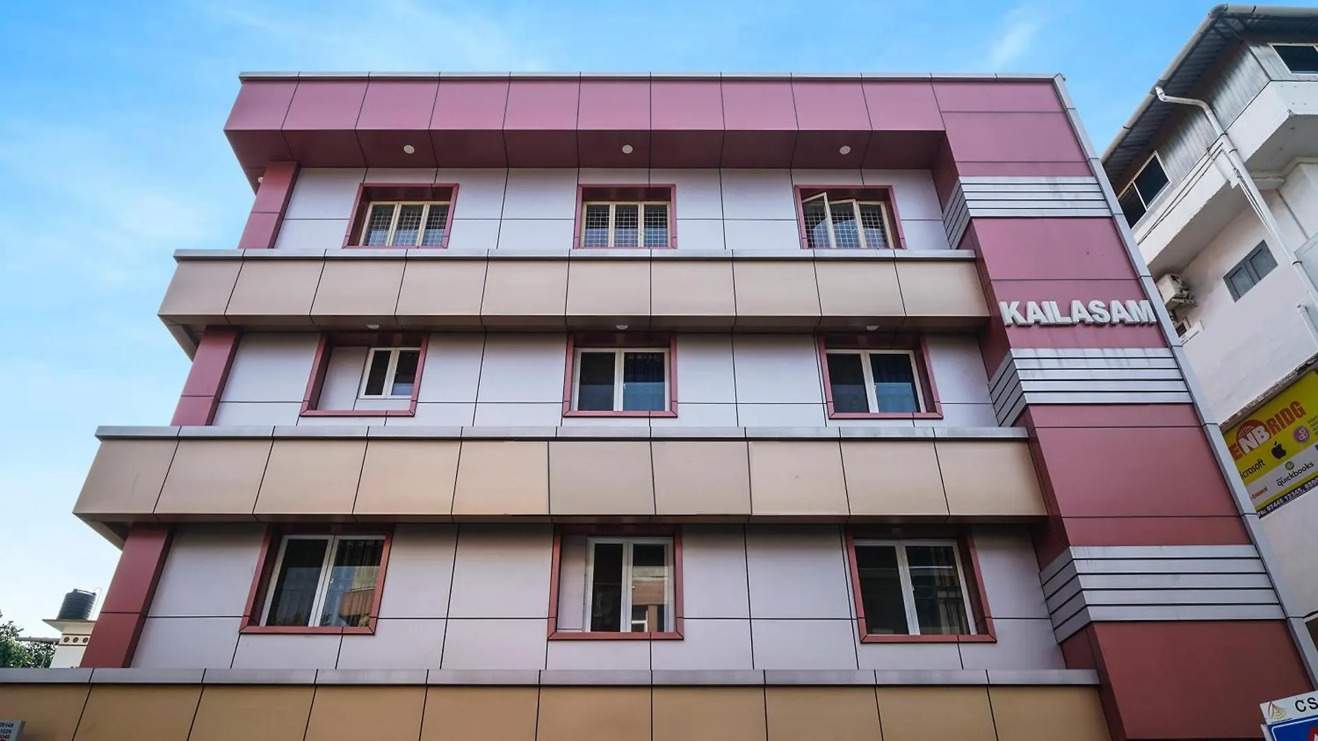 Buraimi Apartments Kochi 0*,