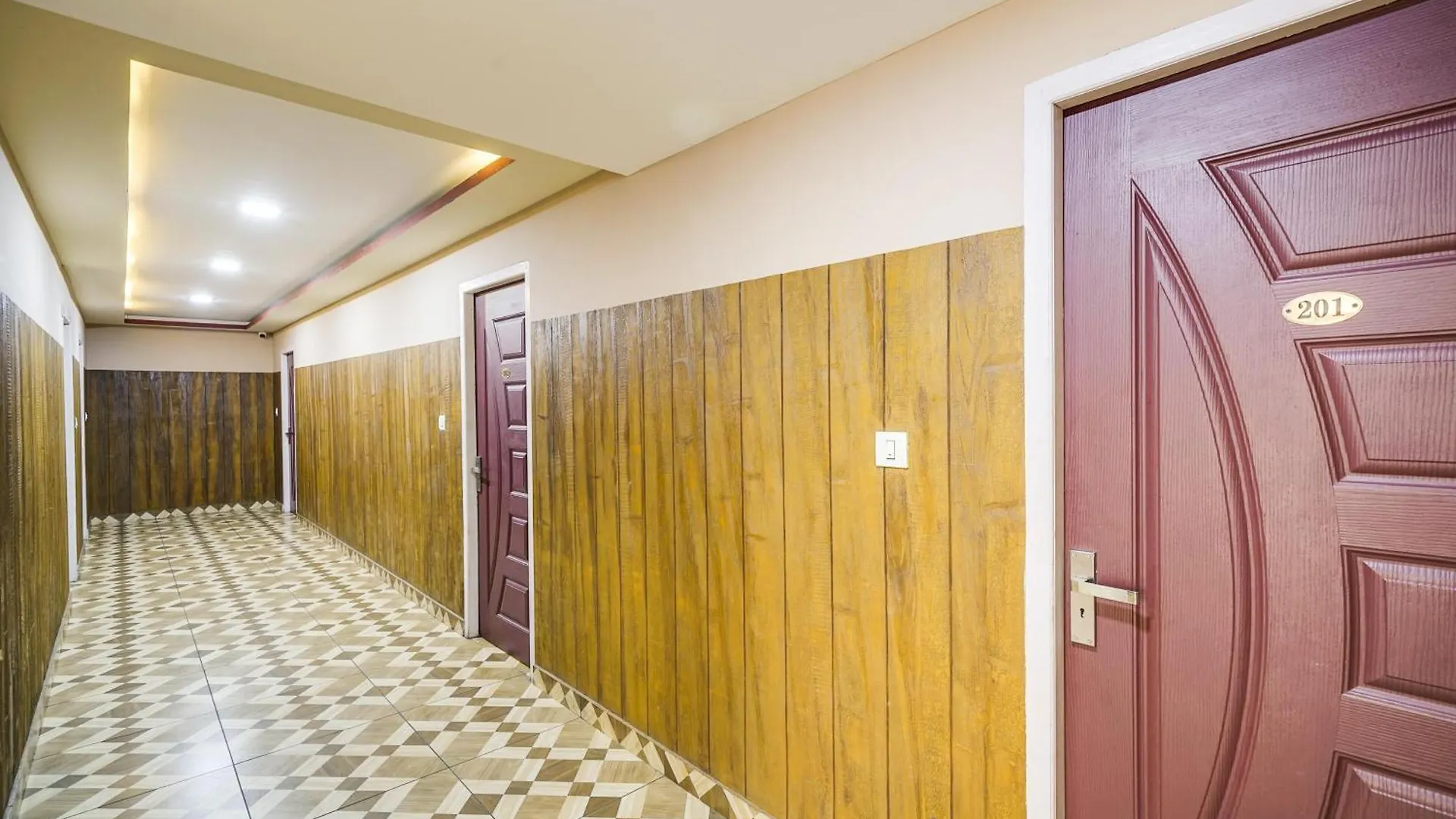 Buraimi Apartments Kochi فندق